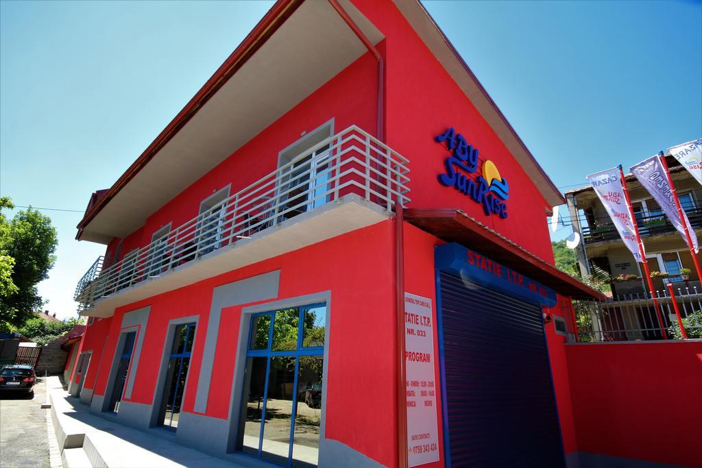 Hotel Aby Sunrise Orşova Exteriér fotografie