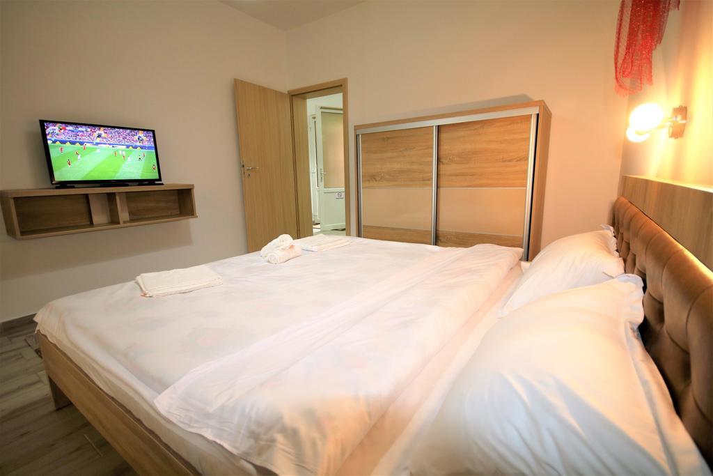 Hotel Aby Sunrise Orşova Exteriér fotografie