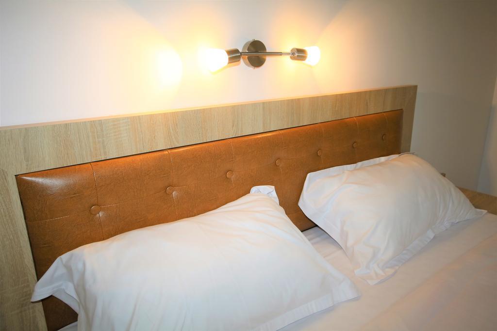 Hotel Aby Sunrise Orşova Exteriér fotografie